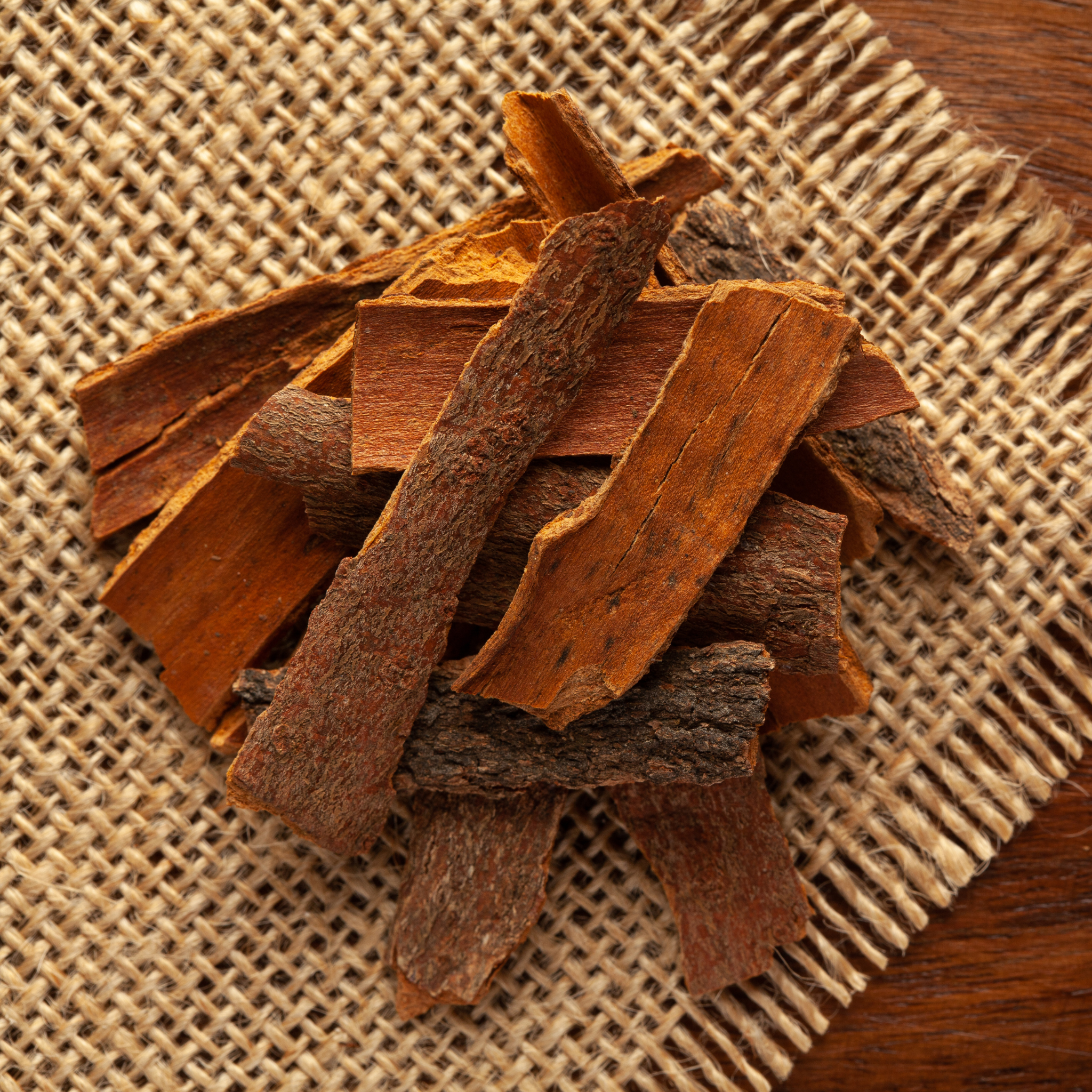 Premium cinnamon Role (दालचीनी रोल)